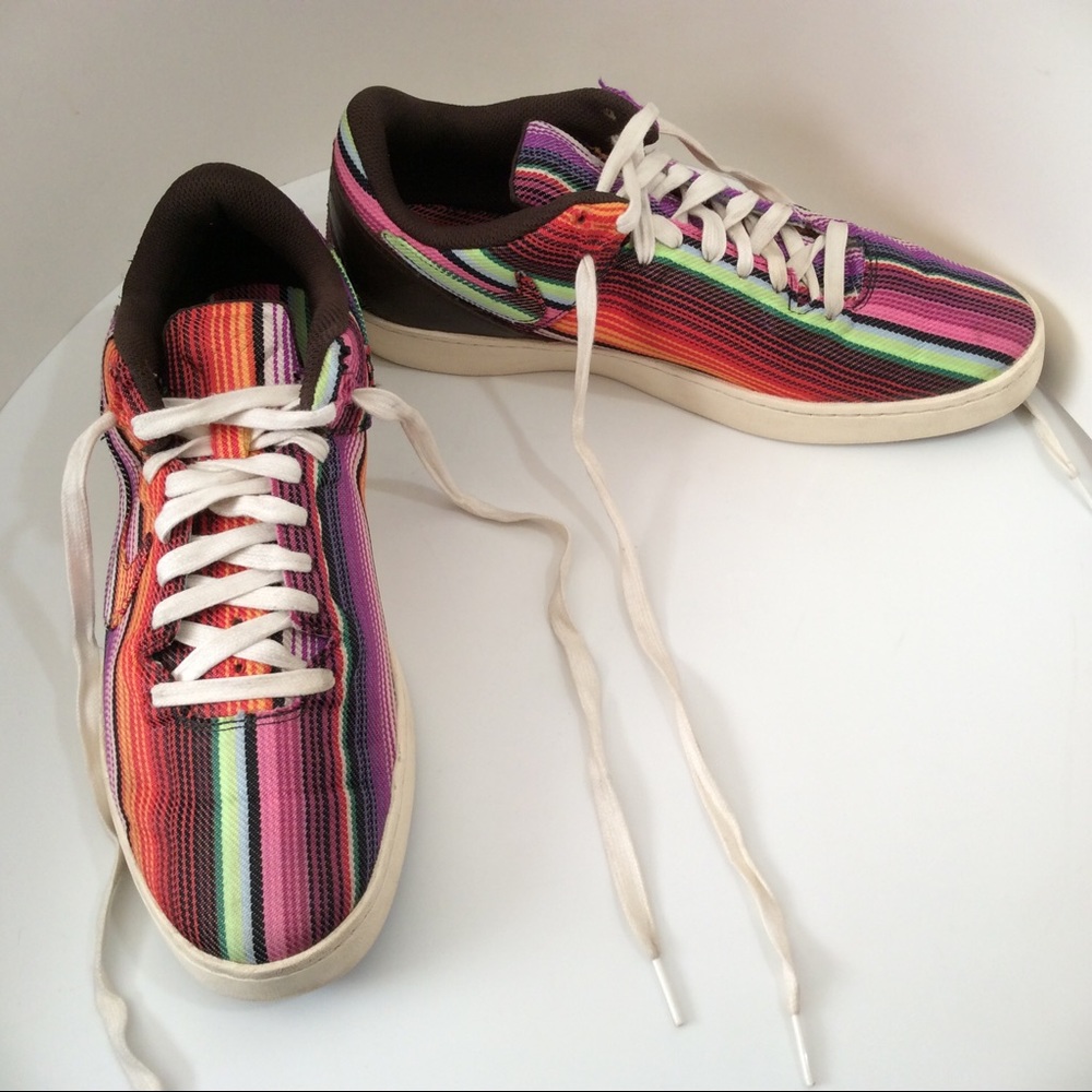 NIKE KOBE 8 NSW Lifestyle LE Sneakers